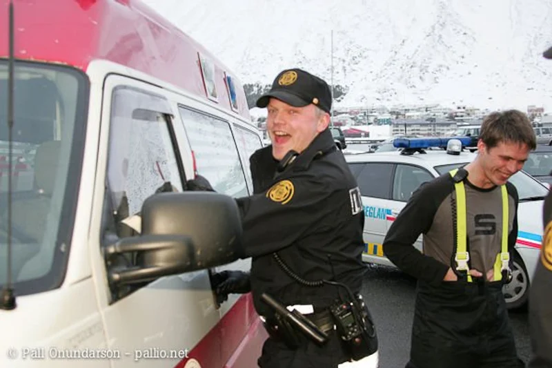 Maður gerir ekki rassgat einn - mynd 12