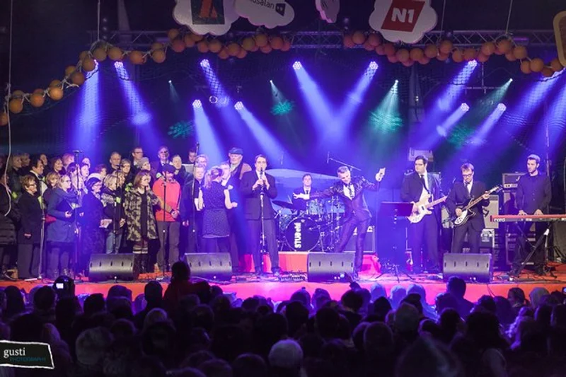Aldrei fór ég suður 2012 - mynd 5