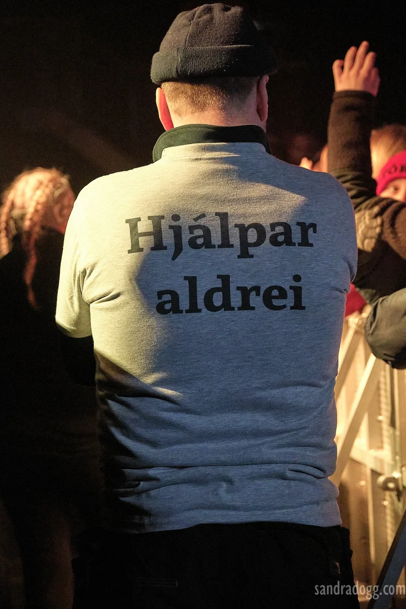 Maður gerir ekki rassgat einn - mynd 139